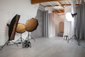 Astra studio Sala Satyna