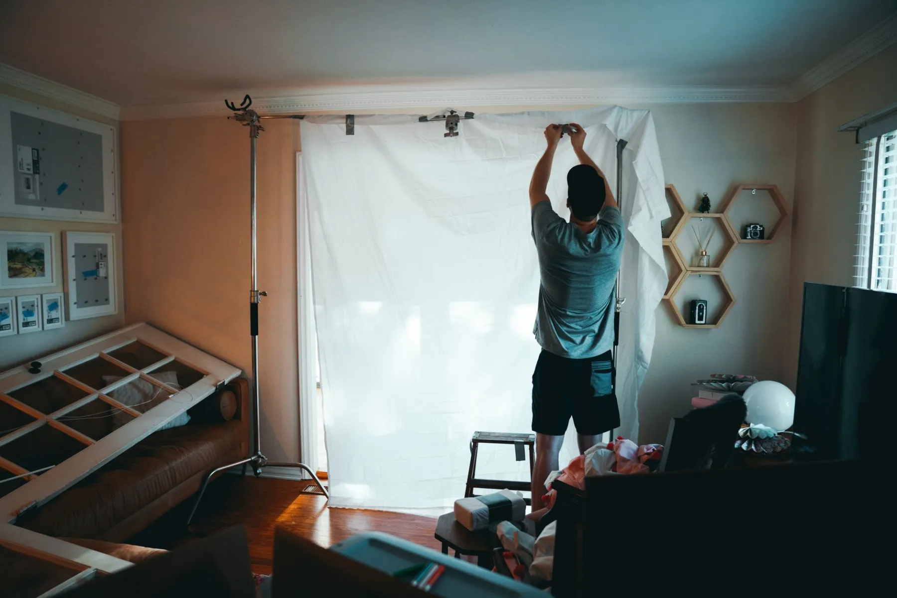 Jak zrobić tło do zdjęć (DIY i gotowe rozwiązania)